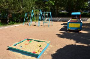 Площадка для отдыха с детьми в Песчаном Крым